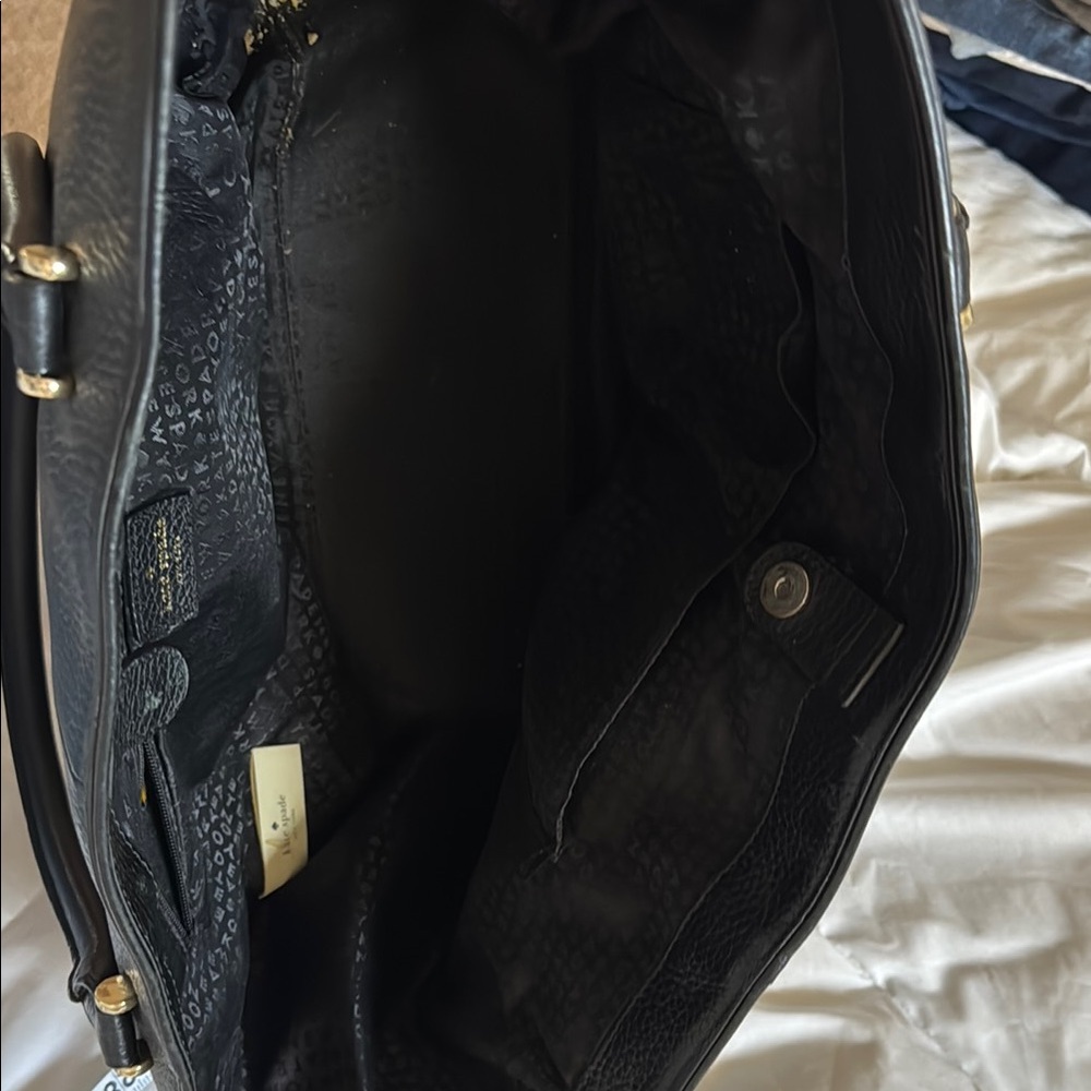 Kate Spade Black Tote with Glossy Finish and Structured Design - Picture 3 of 5